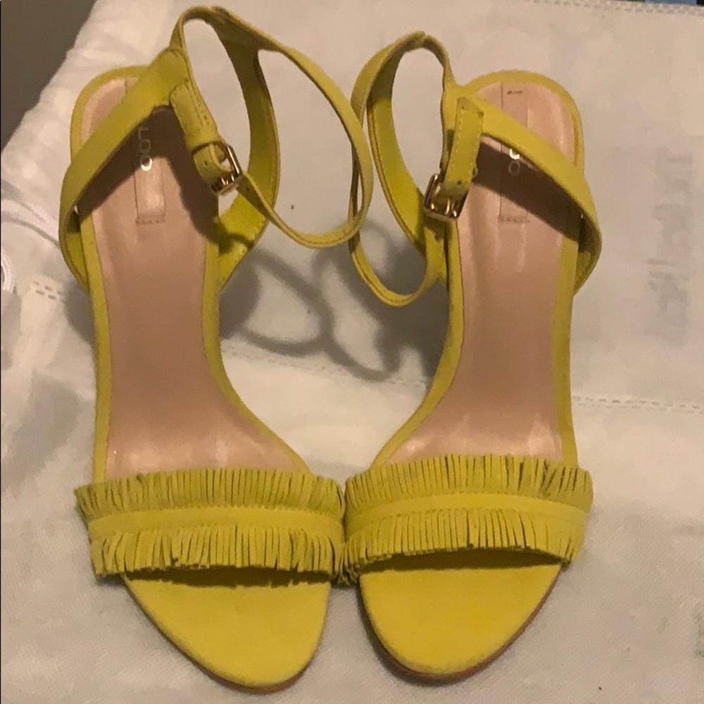 Aldo lime green heels